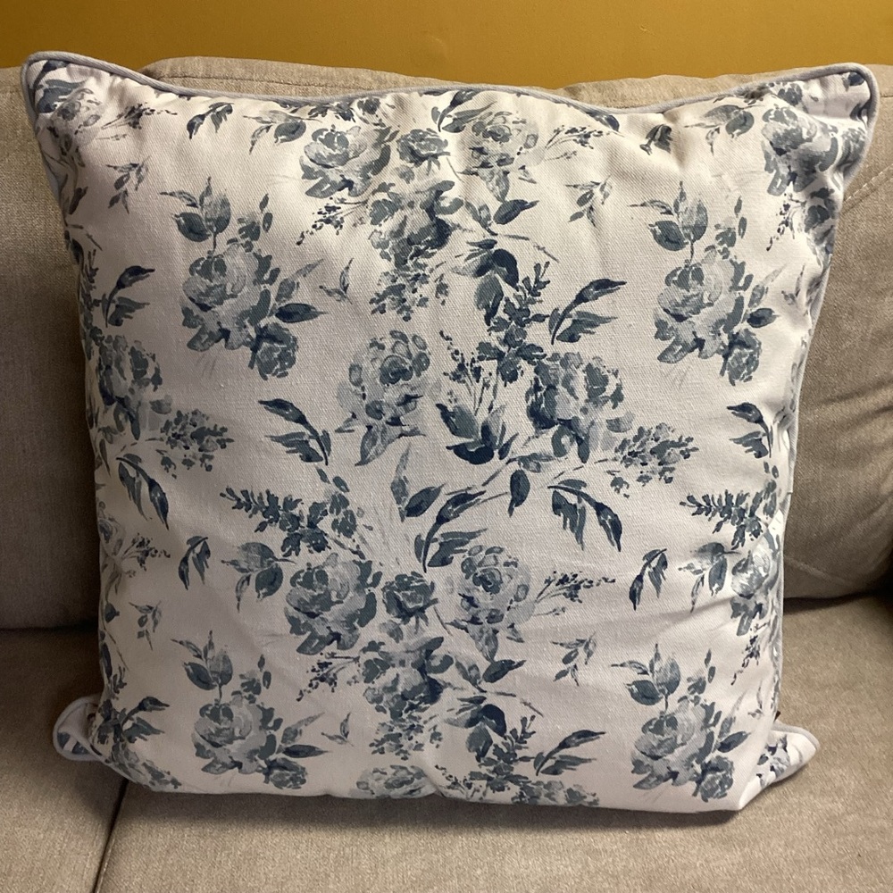 My Texas House Rebecca Blue Floral Reversible Cotton Decorative Pillows Set of 2 - Picture 2 of 15